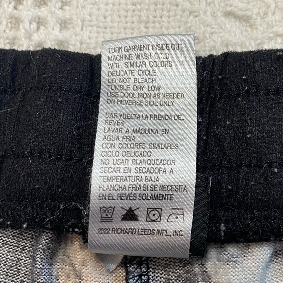 Nightmare Before Christmas PJ Joggers (L) - Picture 4 of 10